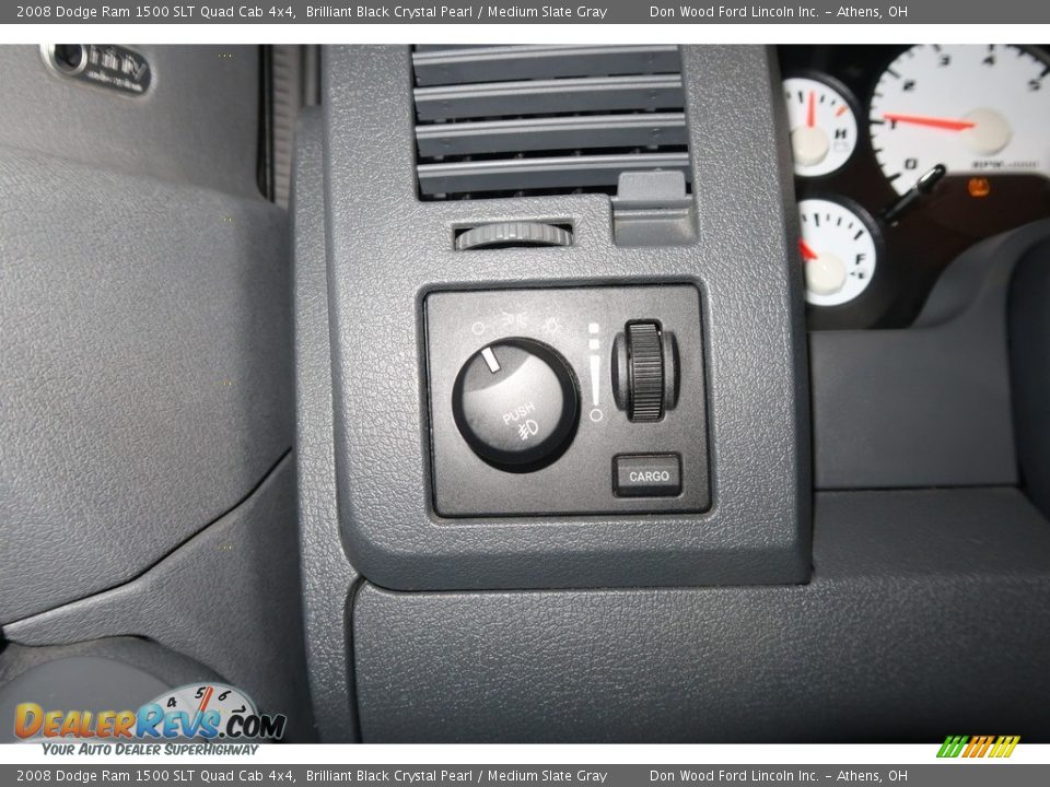 2008 Dodge Ram 1500 SLT Quad Cab 4x4 Brilliant Black Crystal Pearl / Medium Slate Gray Photo #30