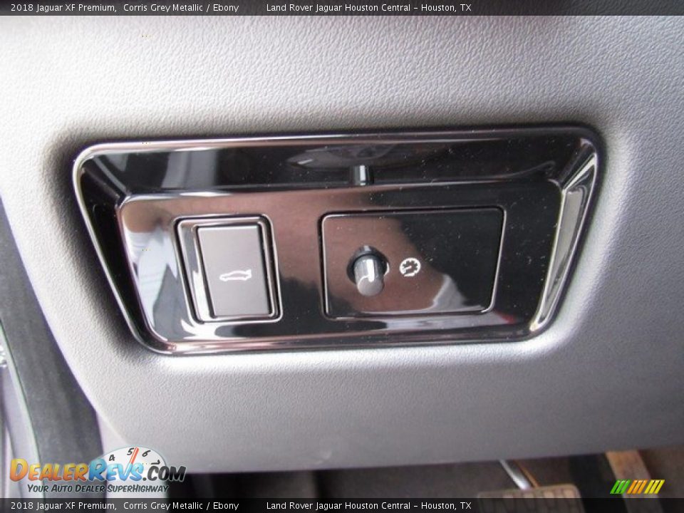 2018 Jaguar XF Premium Corris Grey Metallic / Ebony Photo #27