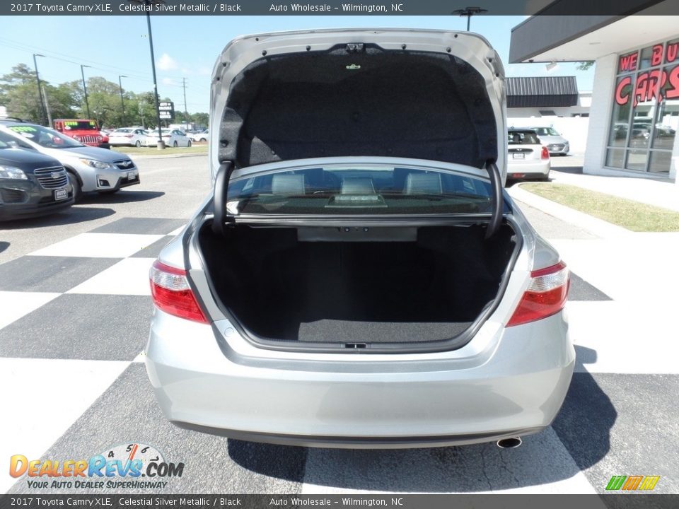 2017 Toyota Camry XLE Celestial Silver Metallic / Black Photo #5