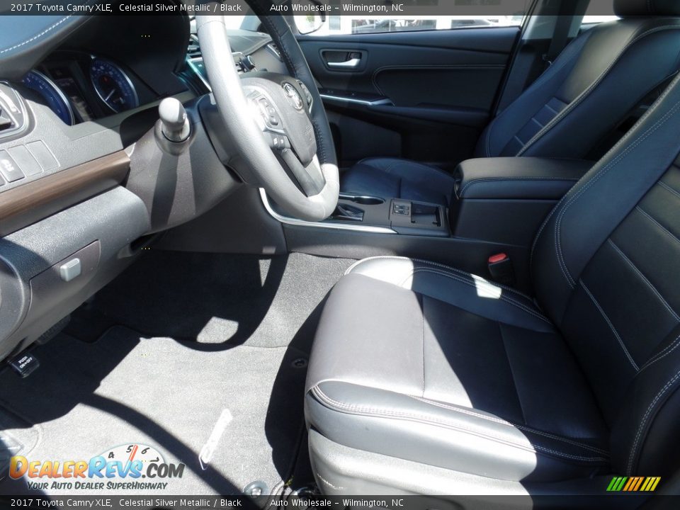2017 Toyota Camry XLE Celestial Silver Metallic / Black Photo #10
