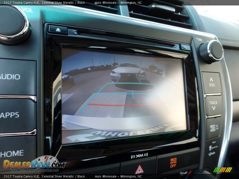 2017 Toyota Camry XLE Celestial Silver Metallic / Black Photo #18