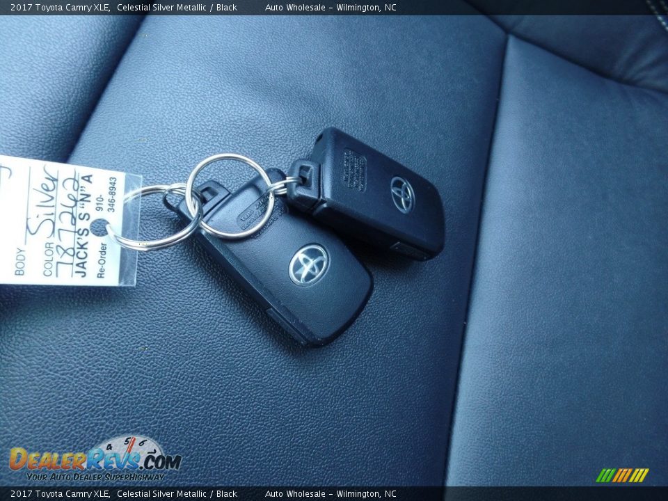2017 Toyota Camry XLE Celestial Silver Metallic / Black Photo #20