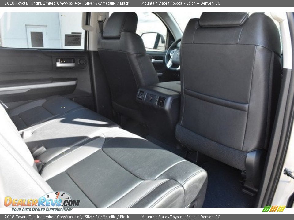 2018 Toyota Tundra Limited CrewMax 4x4 Silver Sky Metallic / Black Photo #17