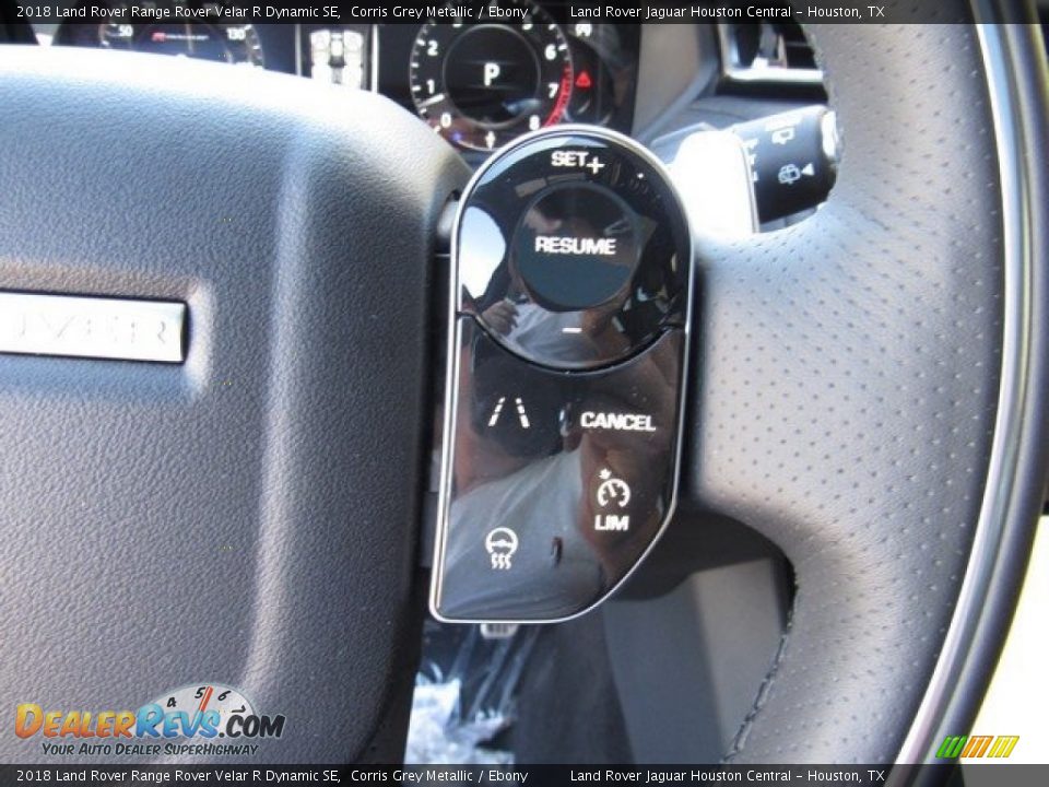 2018 Land Rover Range Rover Velar R Dynamic SE Steering Wheel Photo #29