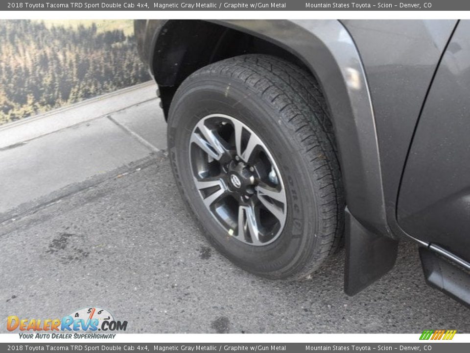 2018 Toyota Tacoma TRD Sport Double Cab 4x4 Magnetic Gray Metallic / Graphite w/Gun Metal Photo #32