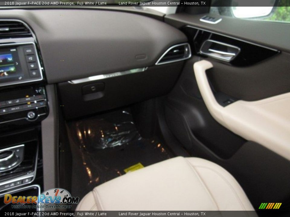 2018 Jaguar F-PACE 20d AWD Prestige Fuji White / Latte Photo #15