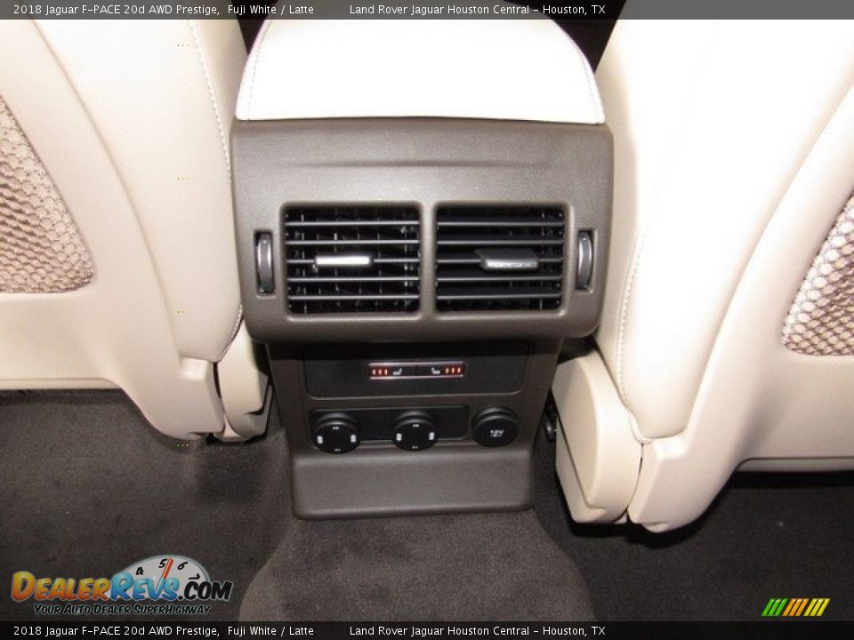 2018 Jaguar F-PACE 20d AWD Prestige Fuji White / Latte Photo #16