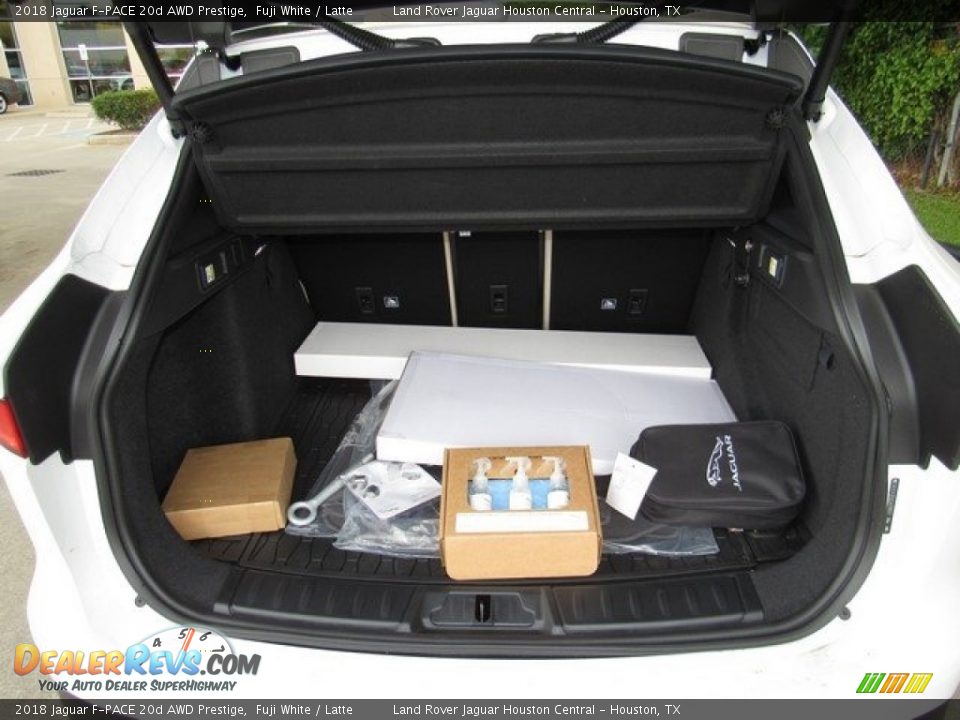 2018 Jaguar F-PACE 20d AWD Prestige Fuji White / Latte Photo #17