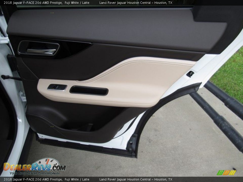 2018 Jaguar F-PACE 20d AWD Prestige Fuji White / Latte Photo #21