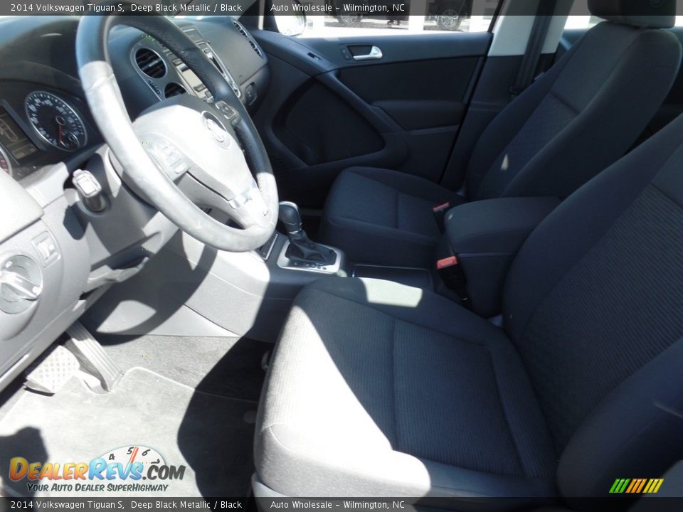 2014 Volkswagen Tiguan S Deep Black Metallic / Black Photo #11