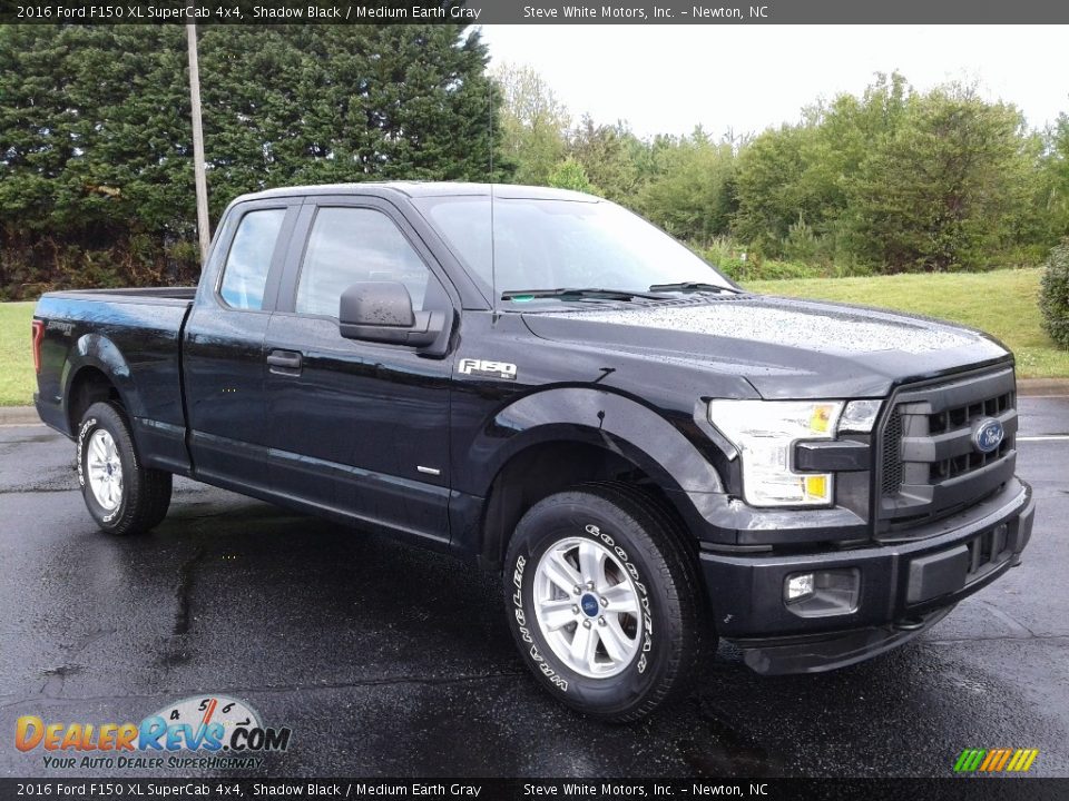2016 Ford F150 XL SuperCab 4x4 Shadow Black / Medium Earth Gray Photo #4