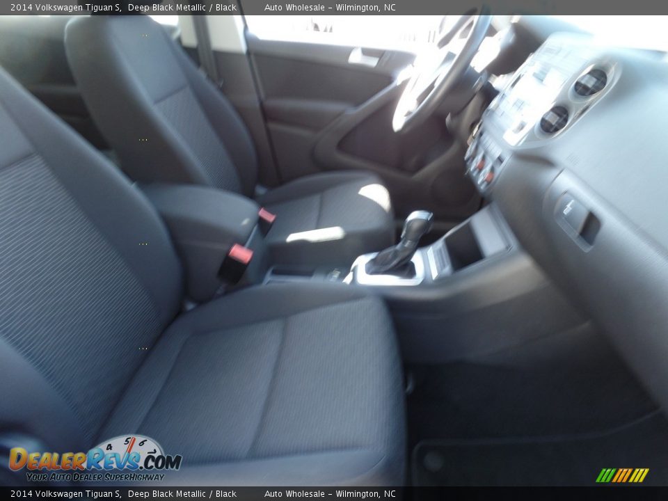 2014 Volkswagen Tiguan S Deep Black Metallic / Black Photo #13