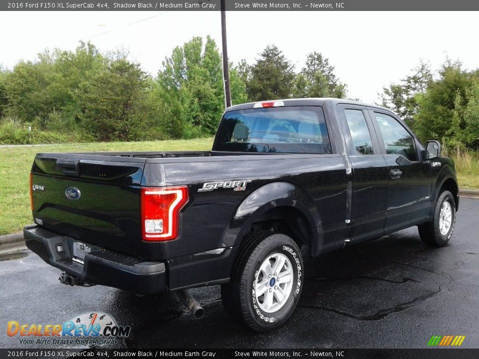 2016 Ford F150 XL SuperCab 4x4 Shadow Black / Medium Earth Gray Photo #6