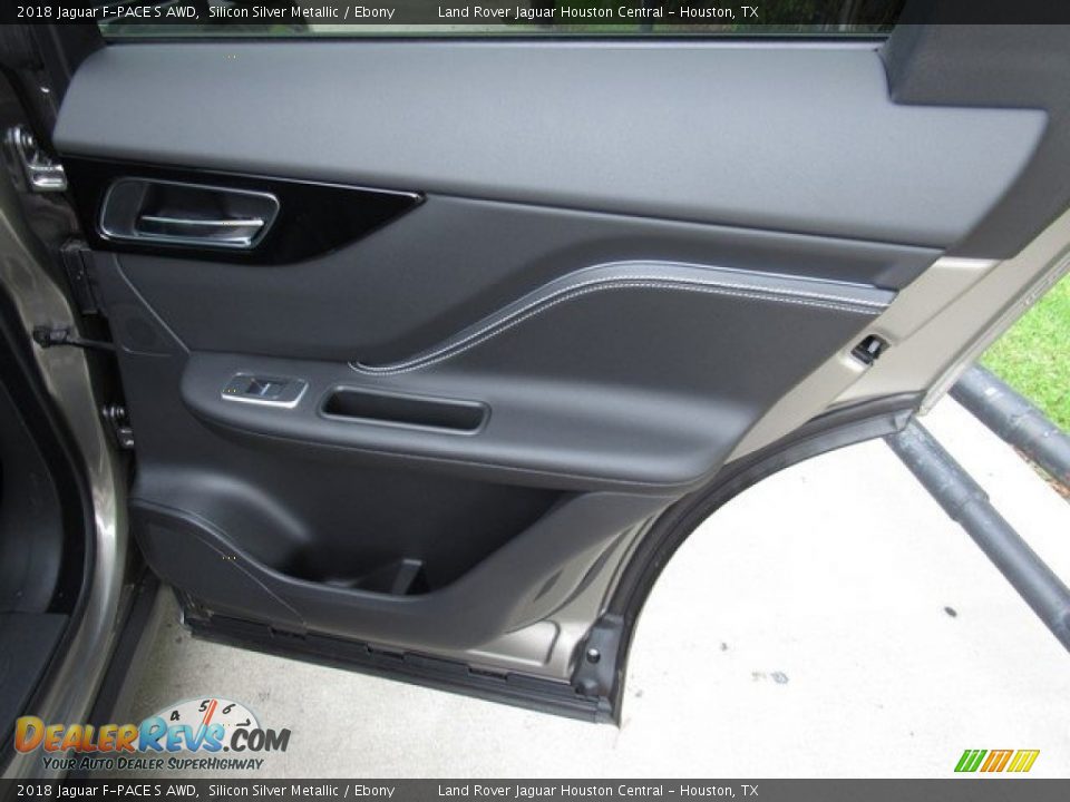 Door Panel of 2018 Jaguar F-PACE S AWD Photo #22