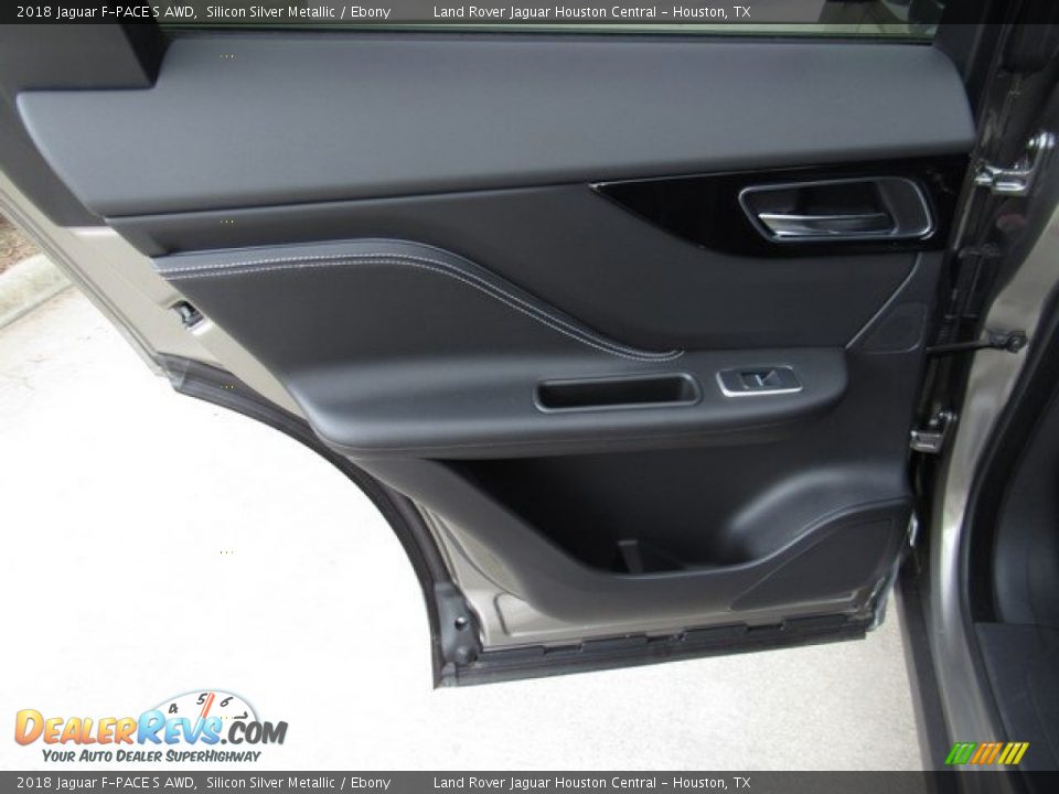 Door Panel of 2018 Jaguar F-PACE S AWD Photo #23