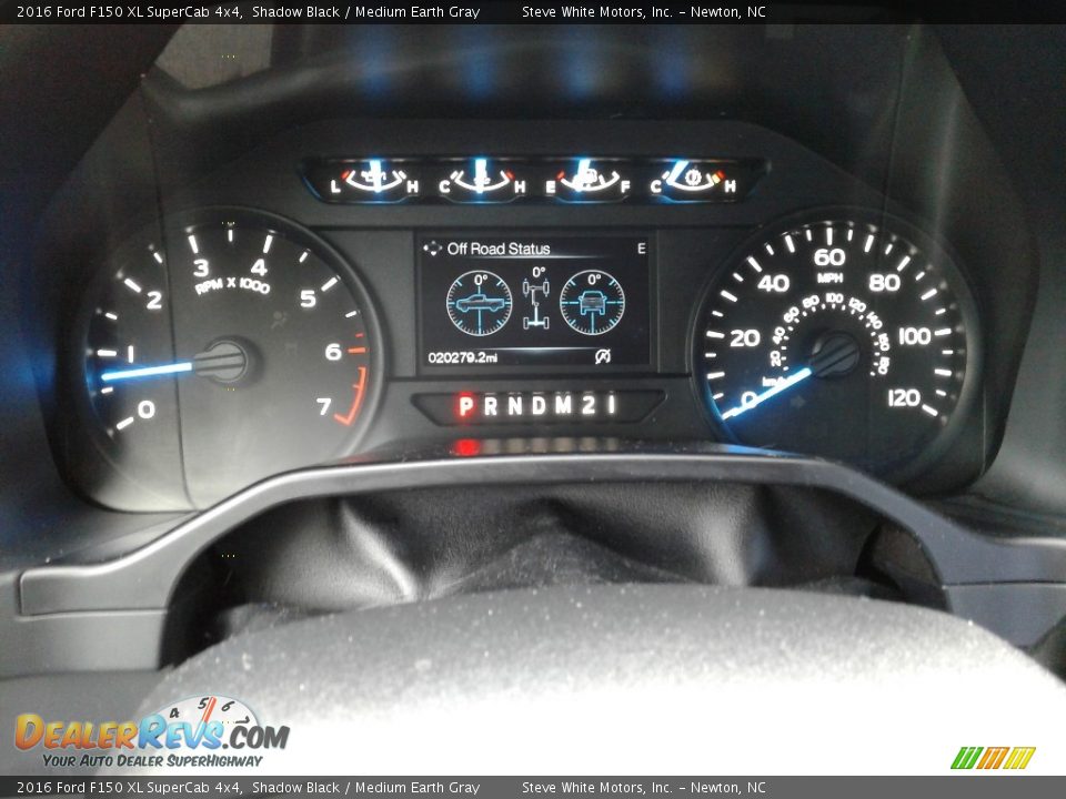 2016 Ford F150 XL SuperCab 4x4 Shadow Black / Medium Earth Gray Photo #17