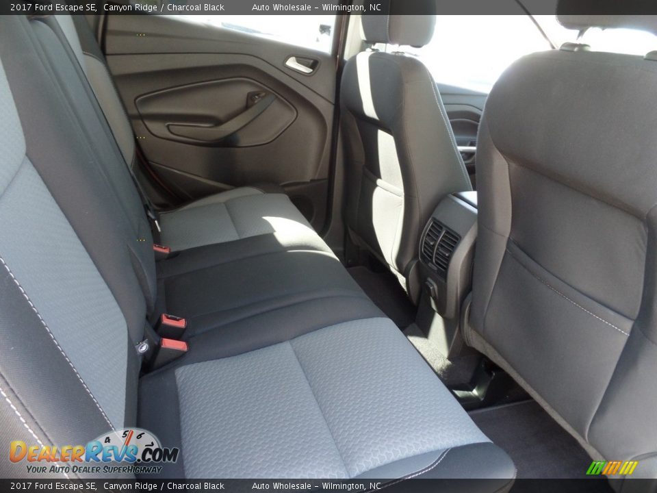 2017 Ford Escape SE Canyon Ridge / Charcoal Black Photo #14