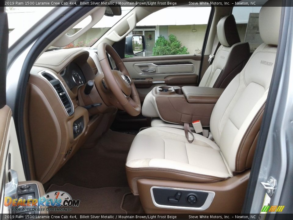 Mountain Brown/Light Frost Beige Interior - 2019 Ram 1500 Laramie Crew Cab 4x4 Photo #11