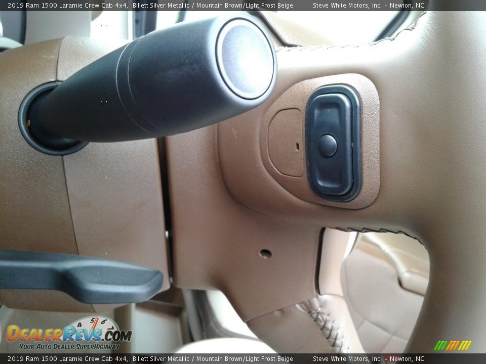 Controls of 2019 Ram 1500 Laramie Crew Cab 4x4 Photo #19