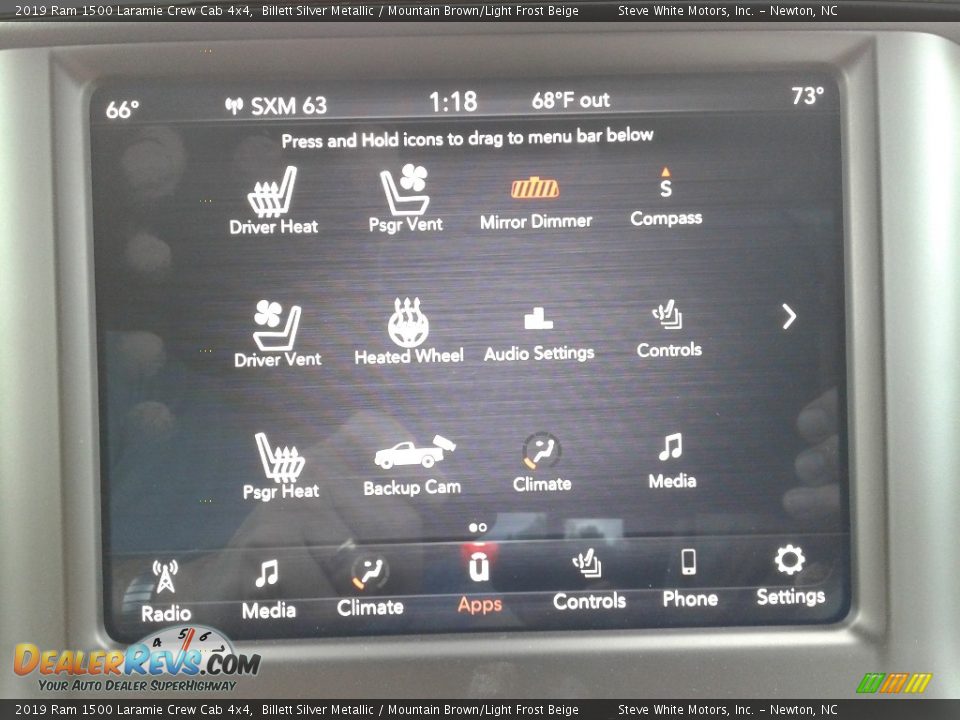 Controls of 2019 Ram 1500 Laramie Crew Cab 4x4 Photo #29