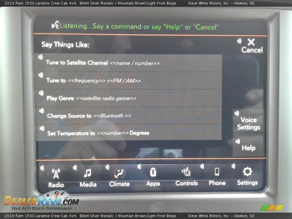 2019 Ram 1500 Laramie Crew Cab 4x4 Billett Silver Metallic / Mountain Brown/Light Frost Beige Photo #30
