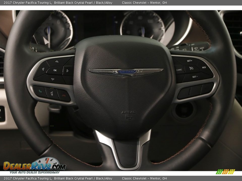 2017 Chrysler Pacifica Touring L Brilliant Black Crystal Pearl / Black/Alloy Photo #7