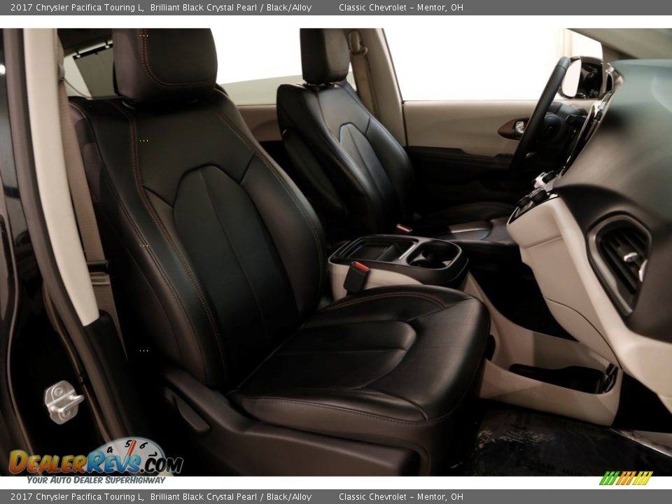 2017 Chrysler Pacifica Touring L Brilliant Black Crystal Pearl / Black/Alloy Photo #20