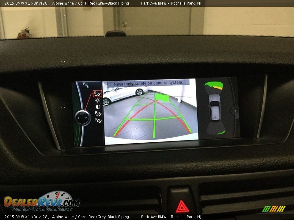 2015 BMW X1 xDrive28i Alpine White / Coral Red/Grey-Black Piping Photo #20