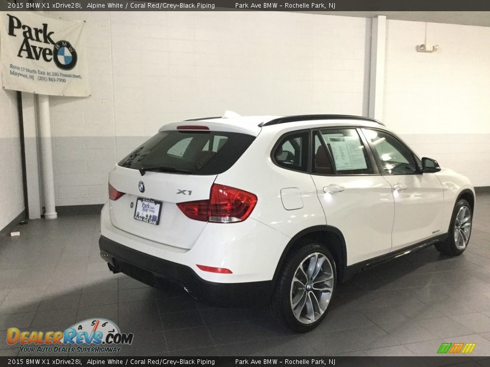 2015 BMW X1 xDrive28i Alpine White / Coral Red/Grey-Black Piping Photo #22