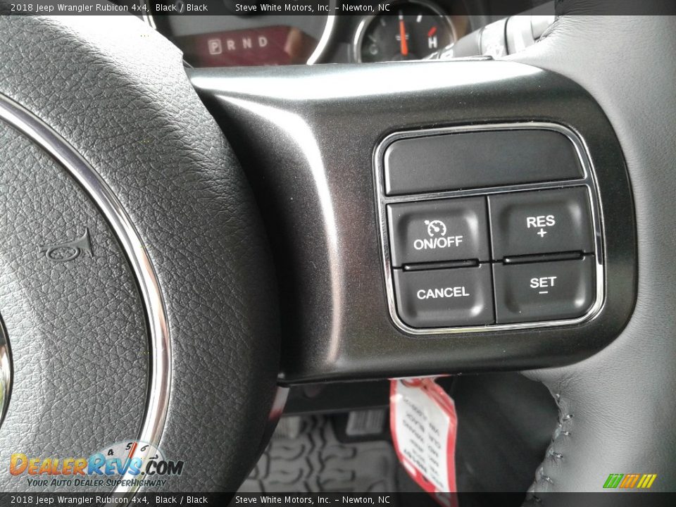 Controls of 2018 Jeep Wrangler Rubicon 4x4 Photo #18