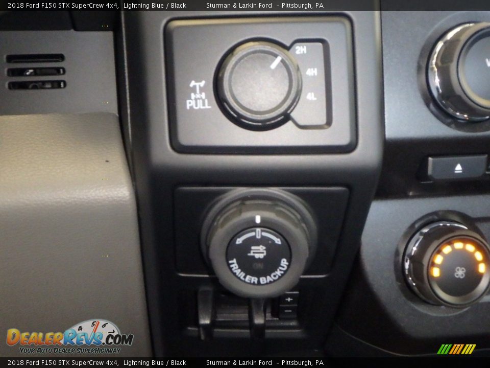 2018 Ford F150 STX SuperCrew 4x4 Lightning Blue / Black Photo #13