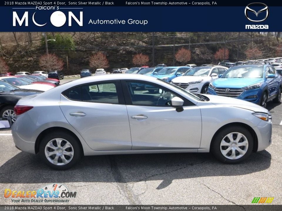 2018 Mazda MAZDA3 Sport 4 Door Sonic Silver Metallic / Black Photo #1