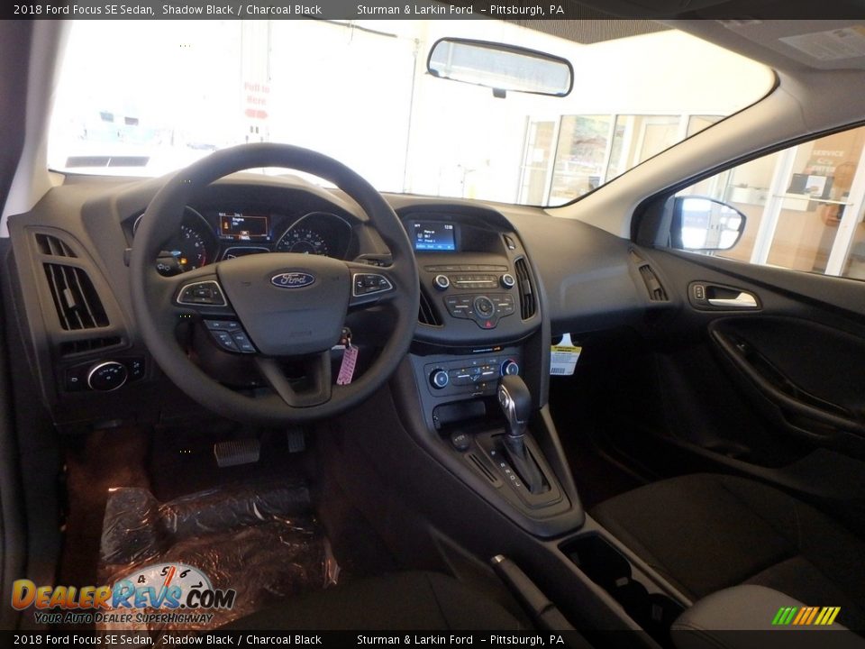 2018 Ford Focus SE Sedan Shadow Black / Charcoal Black Photo #8
