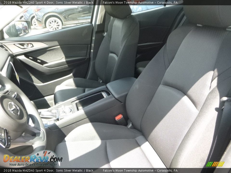 2018 Mazda MAZDA3 Sport 4 Door Sonic Silver Metallic / Black Photo #11