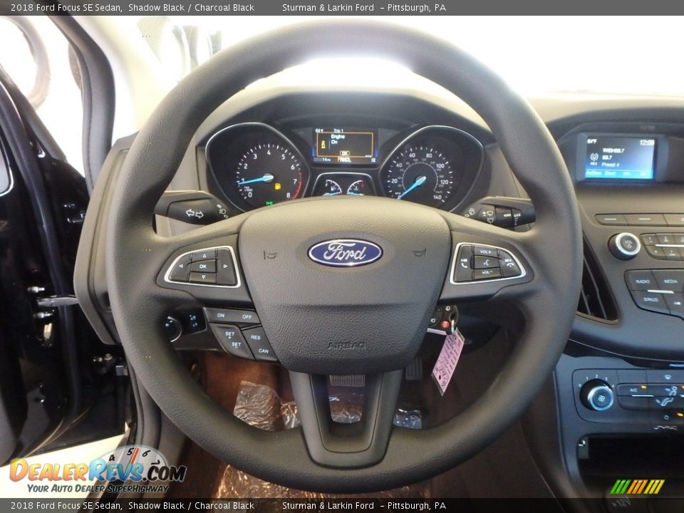 2018 Ford Focus SE Sedan Shadow Black / Charcoal Black Photo #14