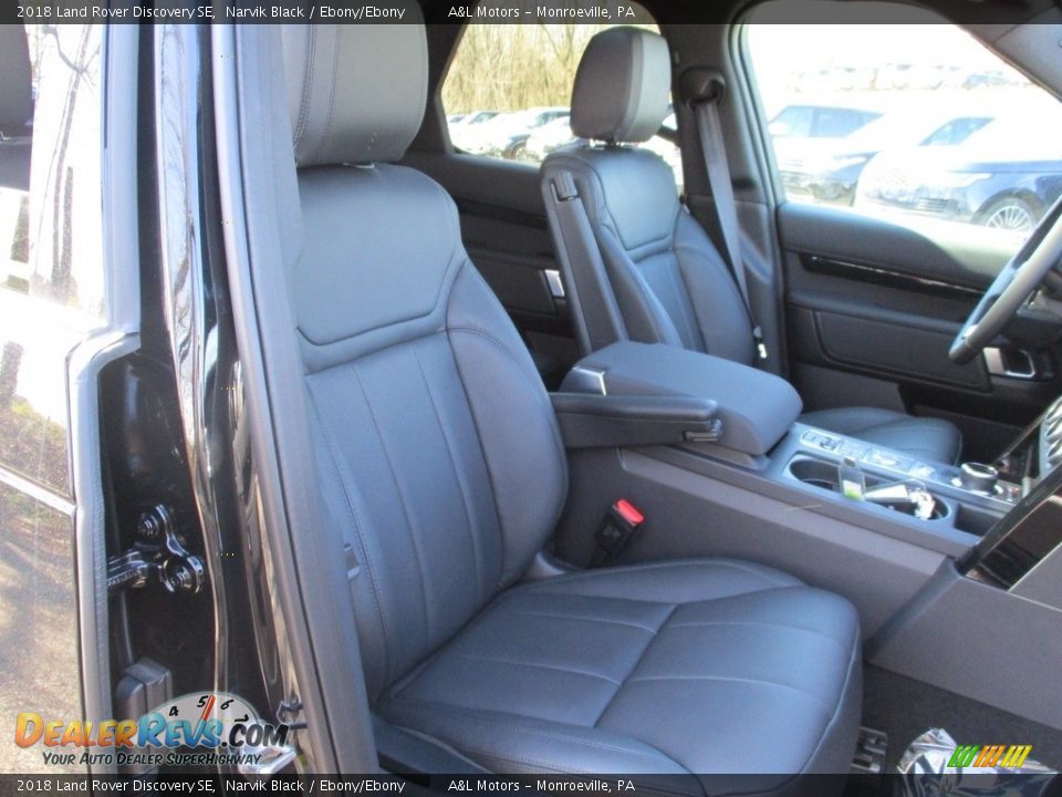 2018 Land Rover Discovery SE Narvik Black / Ebony/Ebony Photo #3