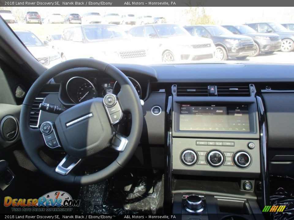 2018 Land Rover Discovery SE Narvik Black / Ebony/Ebony Photo #4