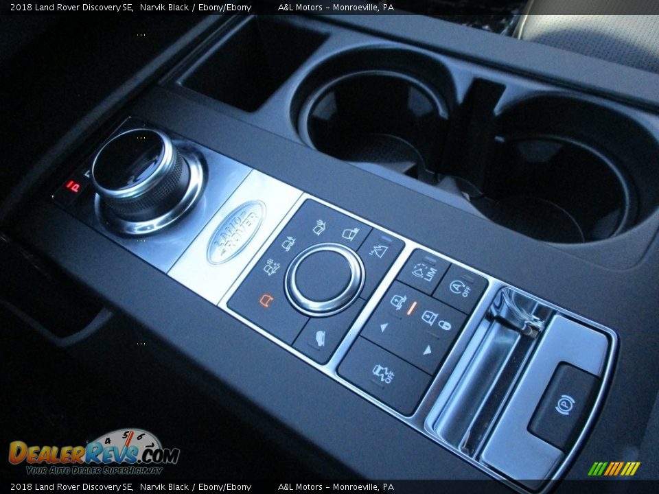 2018 Land Rover Discovery SE Narvik Black / Ebony/Ebony Photo #17