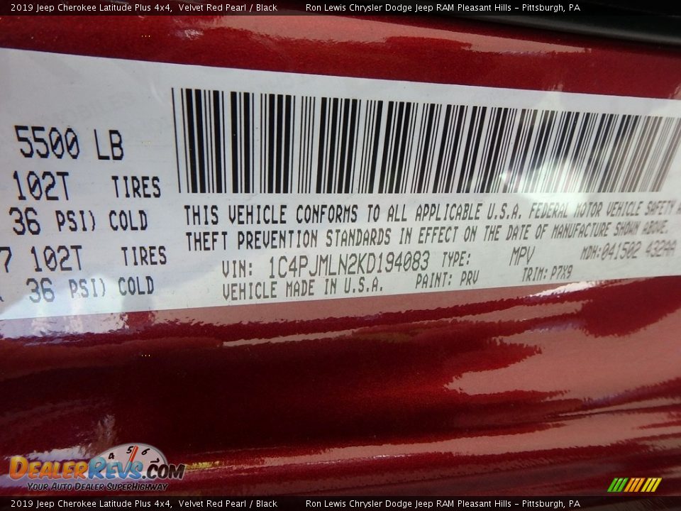 2019 Jeep Cherokee Latitude Plus 4x4 Velvet Red Pearl / Black Photo #14
