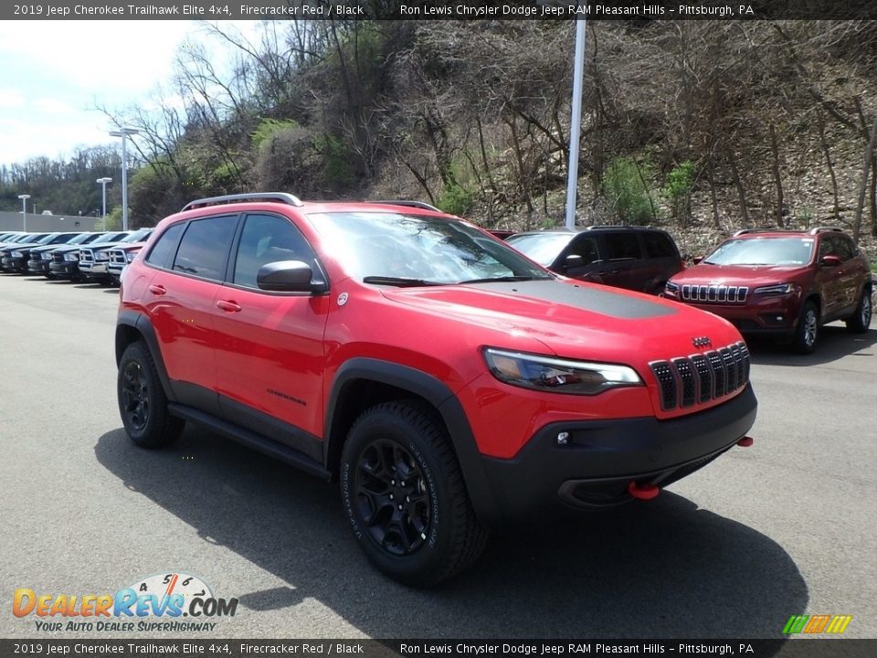 2019 Jeep Cherokee Trailhawk Elite 4x4 Firecracker Red / Black Photo #7