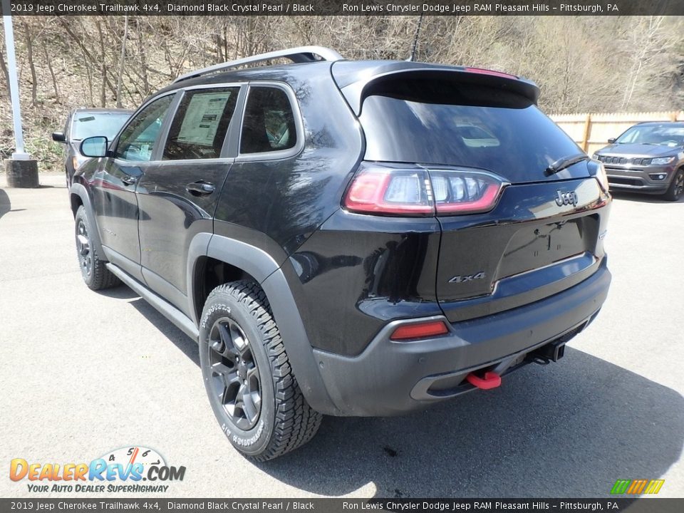 2019 Jeep Cherokee Trailhawk 4x4 Diamond Black Crystal Pearl / Black Photo #3