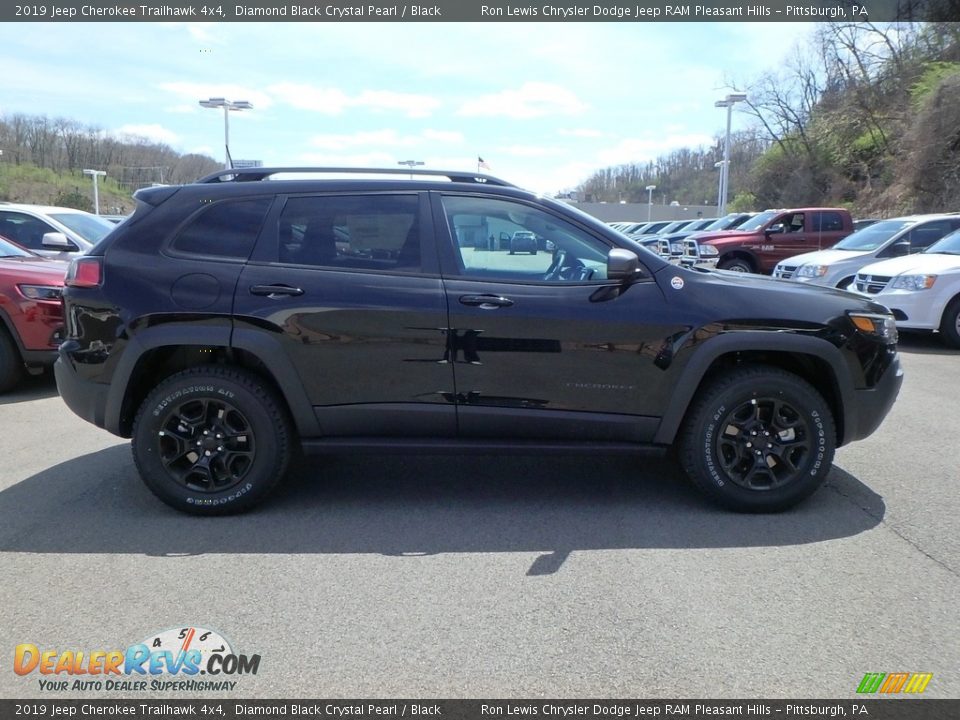 2019 Jeep Cherokee Trailhawk 4x4 Diamond Black Crystal Pearl / Black Photo #6