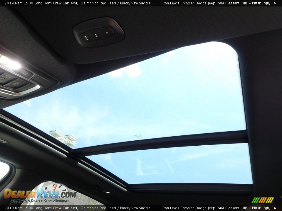 2019 Ram 1500 Long Horn Crew Cab 4x4 Delmonico Red Pearl / Black/New Saddle Photo #16