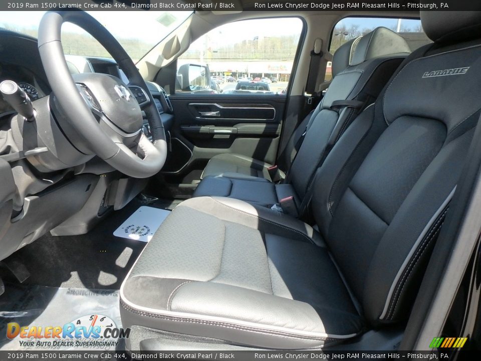 2019 Ram 1500 Laramie Crew Cab 4x4 Diamond Black Crystal Pearl / Black Photo #10