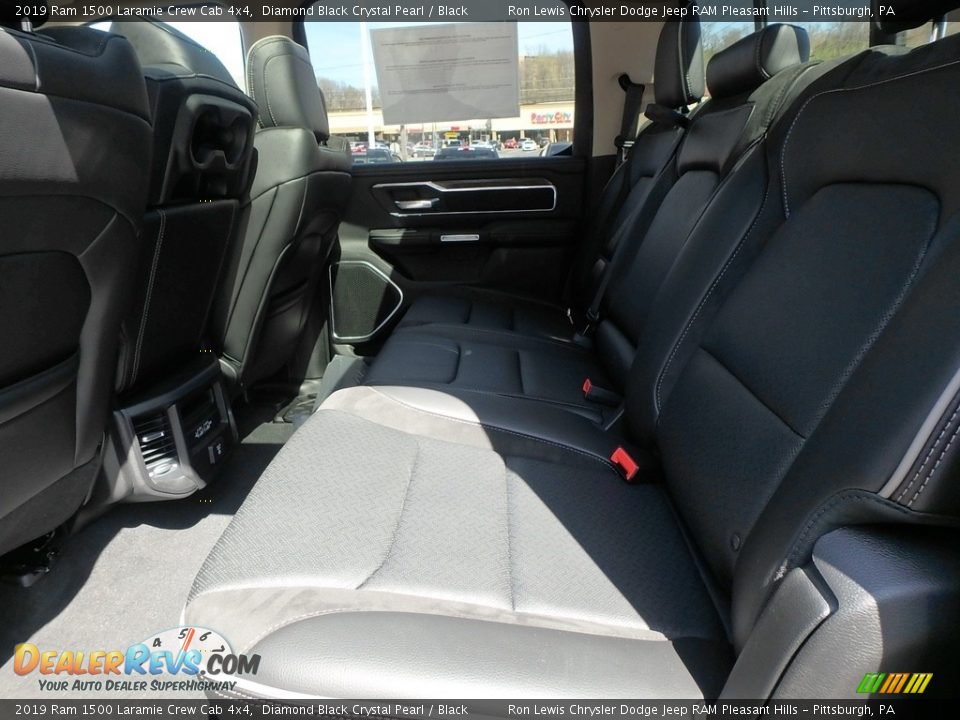 2019 Ram 1500 Laramie Crew Cab 4x4 Diamond Black Crystal Pearl / Black Photo #11
