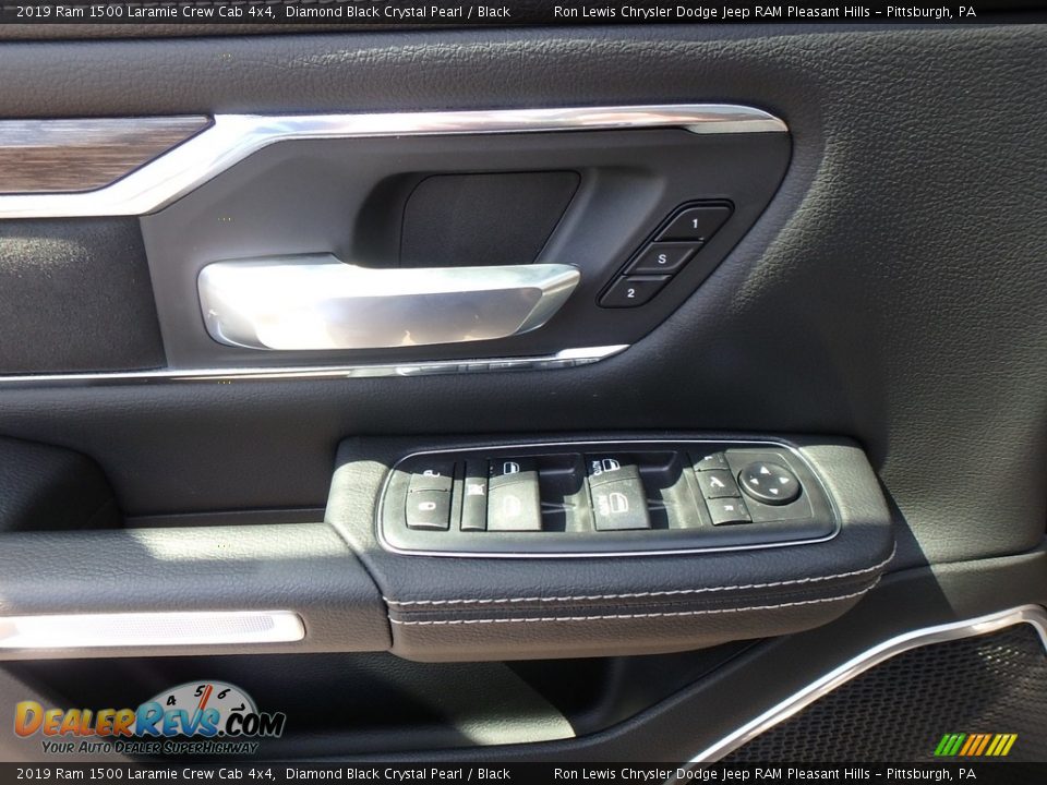 2019 Ram 1500 Laramie Crew Cab 4x4 Diamond Black Crystal Pearl / Black Photo #13