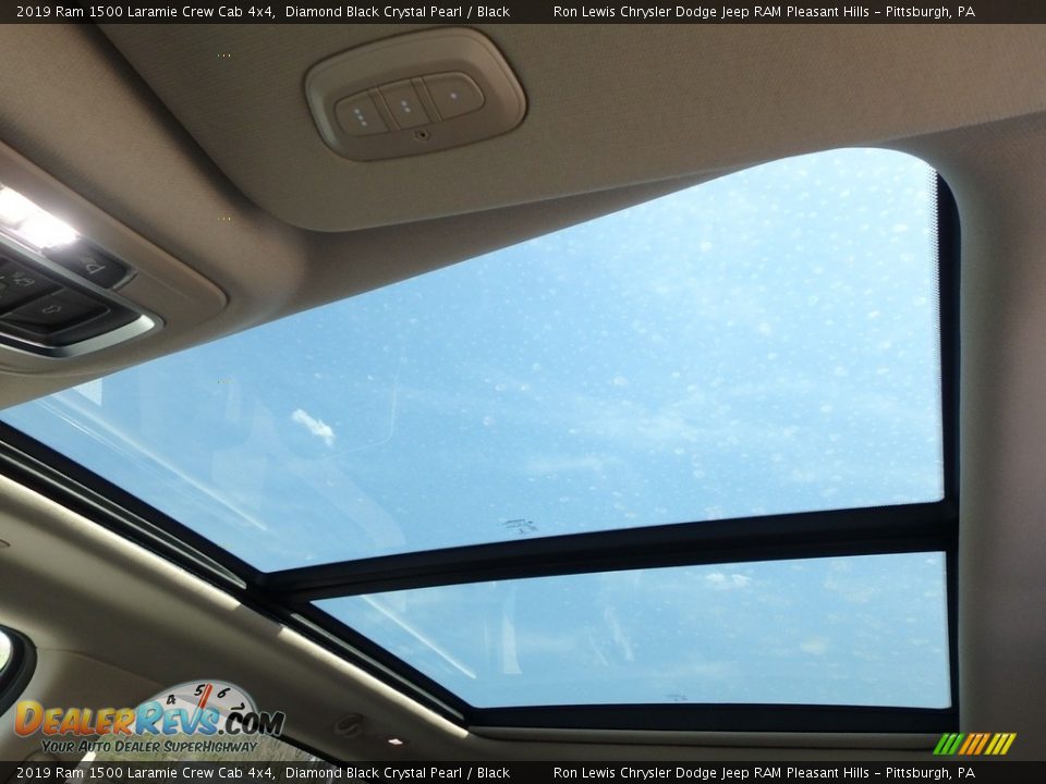 Sunroof of 2019 Ram 1500 Laramie Crew Cab 4x4 Photo #16