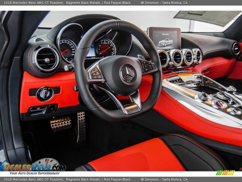 Dashboard of 2018 Mercedes-Benz AMG GT Roadster Photo #20