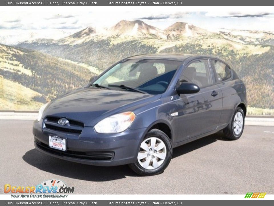 2009 Hyundai Accent GS 3 Door Charcoal Gray / Black Photo #5