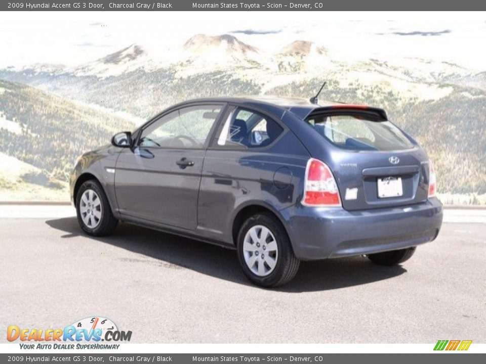 2009 Hyundai Accent GS 3 Door Charcoal Gray / Black Photo #8